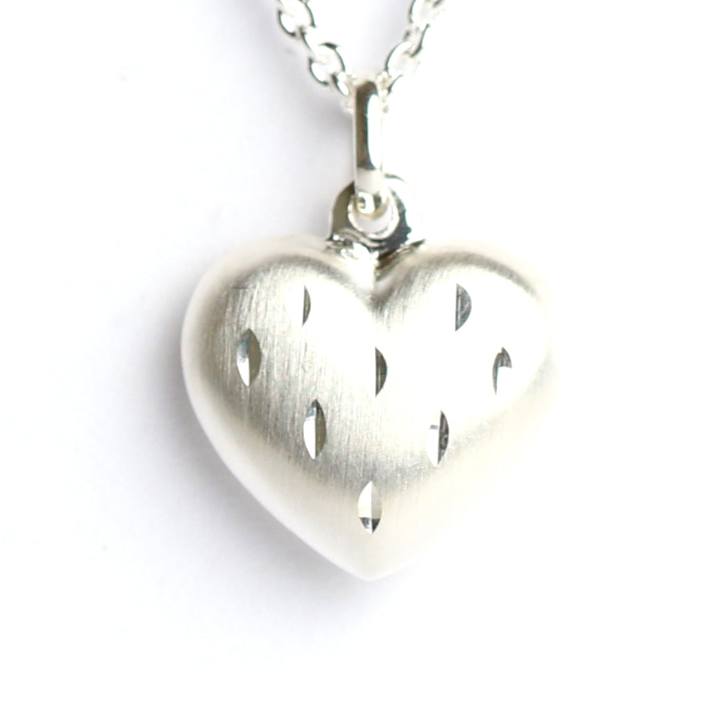 Anhänger Herz in Silber mattiert - Juwelier Donkel