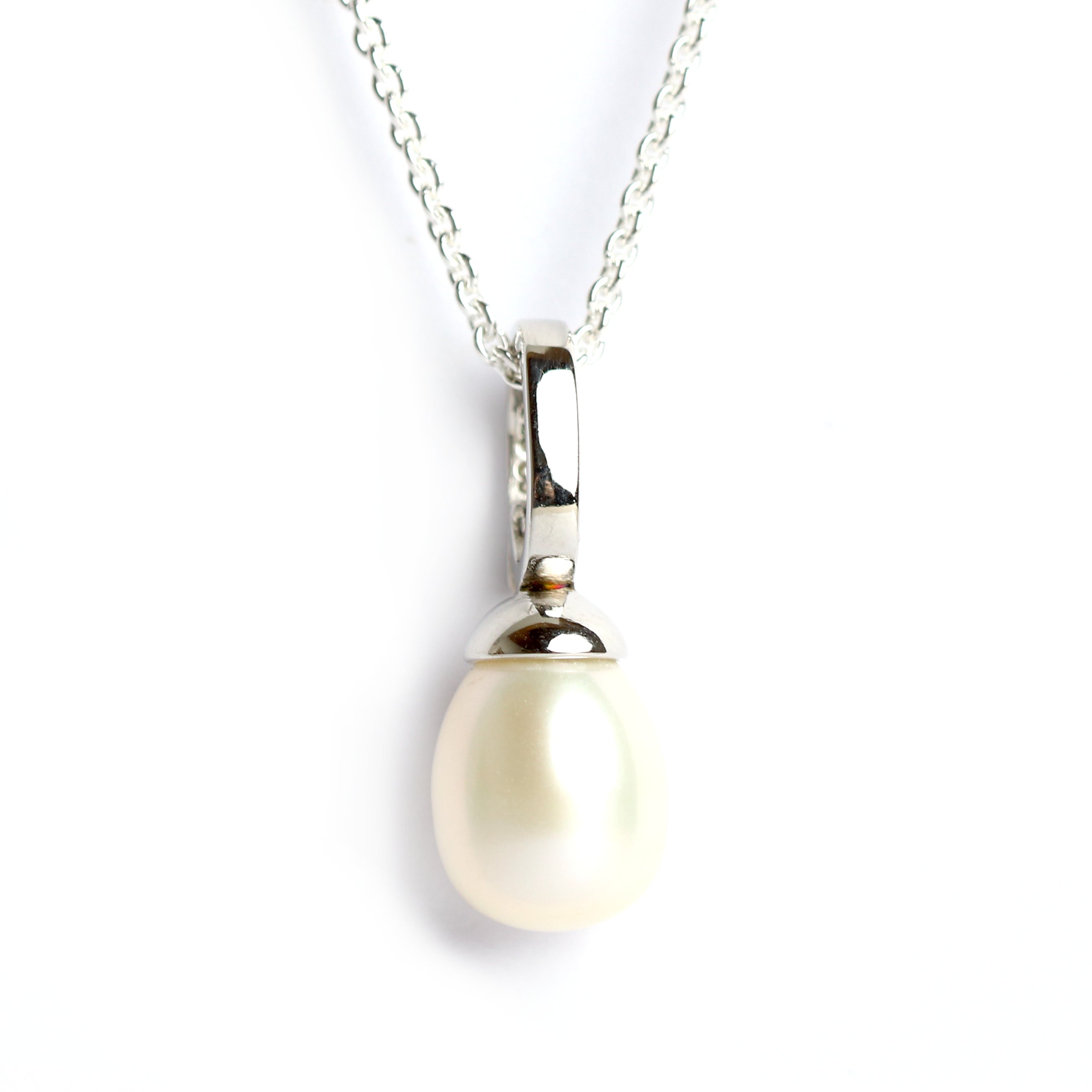 Anhänger in Silber mit Süßwasserperle - Juwelier Donkel