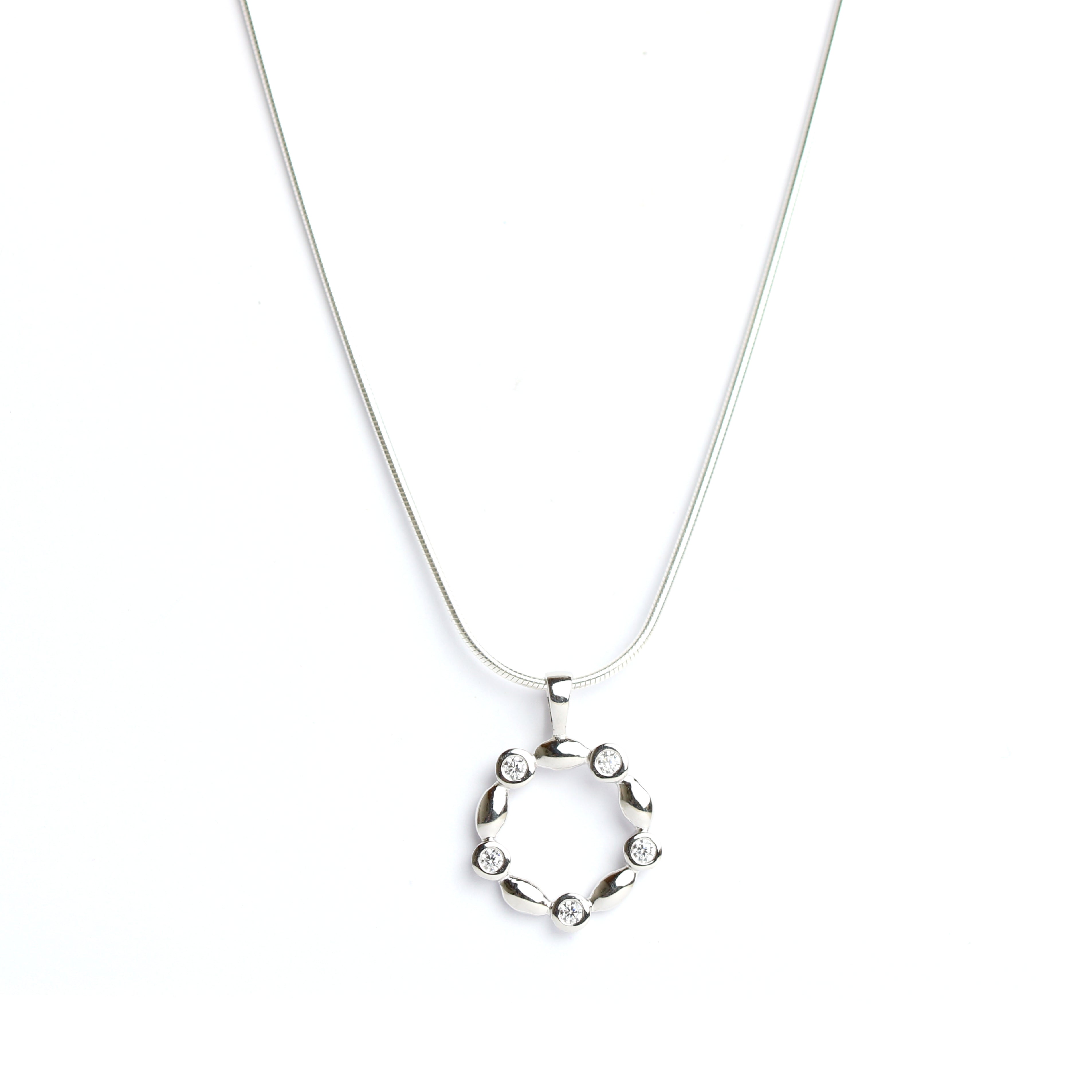 WILHELM MÜLLER - Anhänger in Silber mit Zirkonia