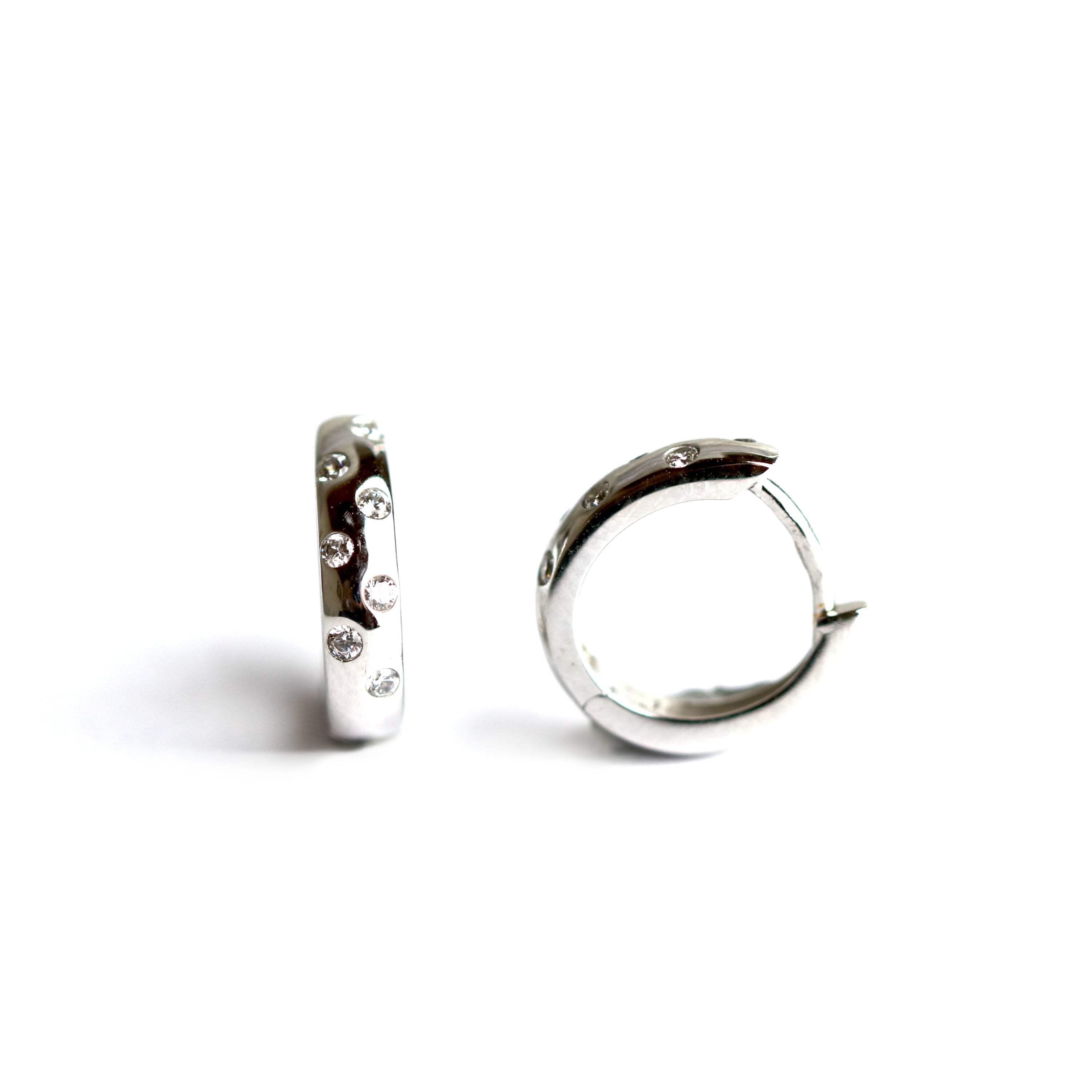 WILHELM MÜLLER - Creolen in Weißgold mit Zirkonia - Juwelier Donkel