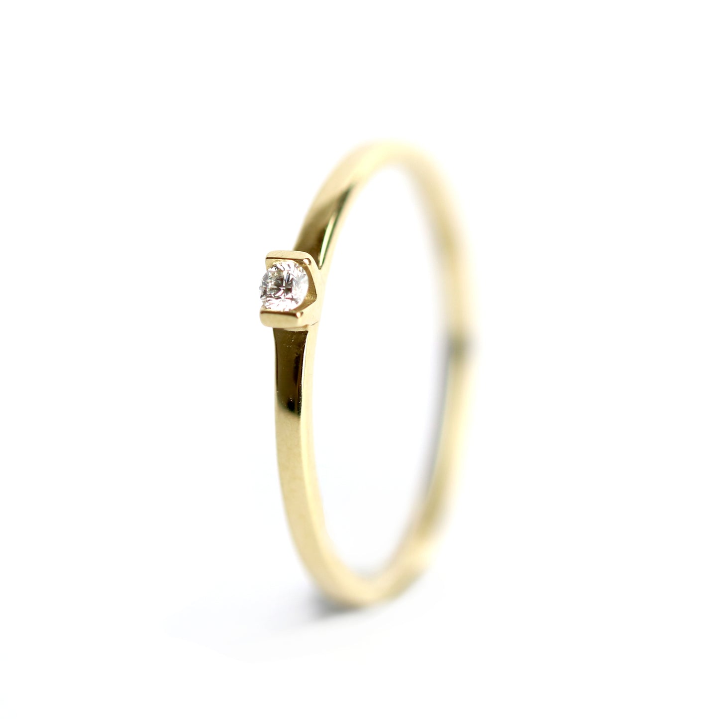 WILHELM MÜLLER - Verlobungsring Gelbgold mit Brillant 0,04 ct