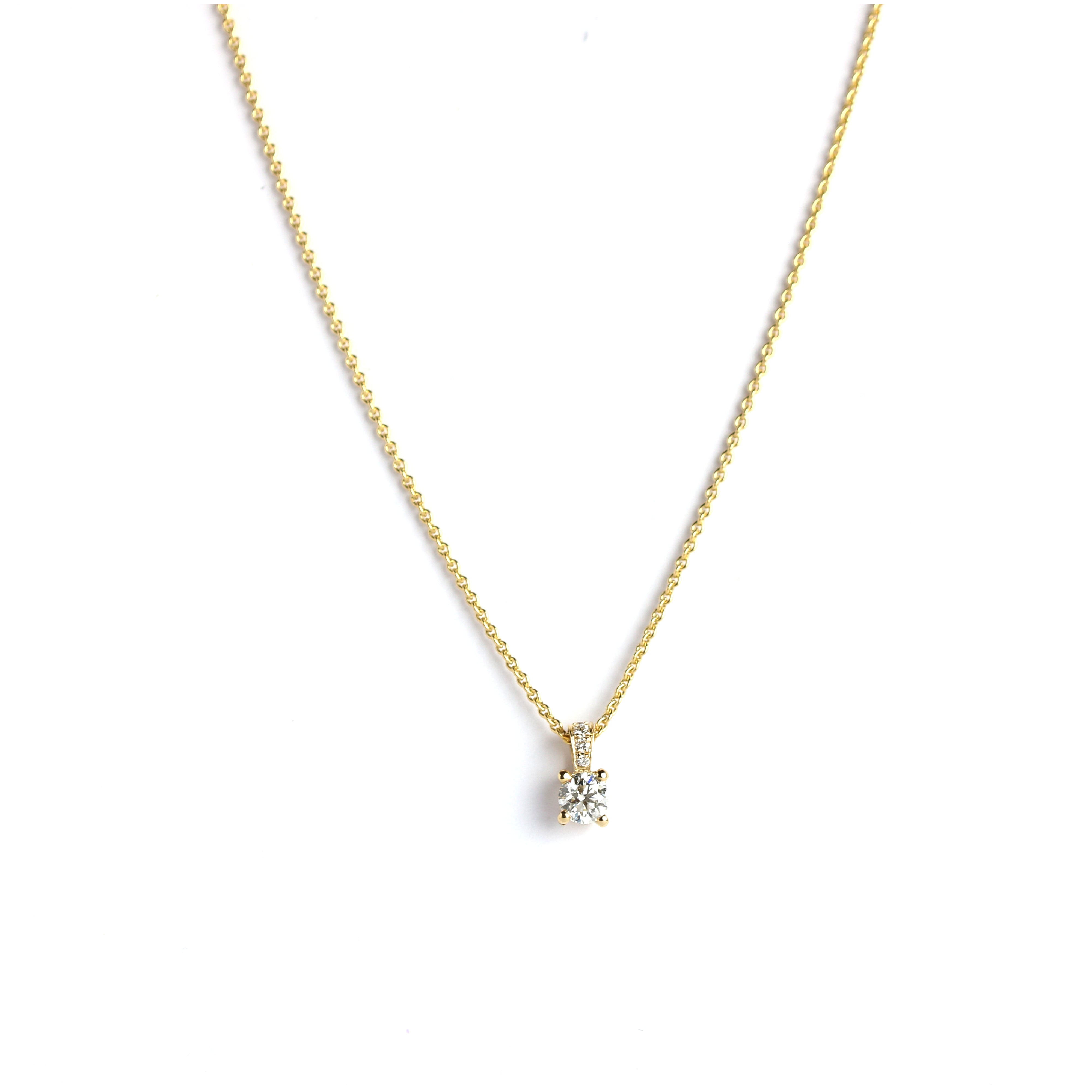 WILHELM MÜLLER - Anhänger in Gold mit Brillanten - Juwelier Donkel