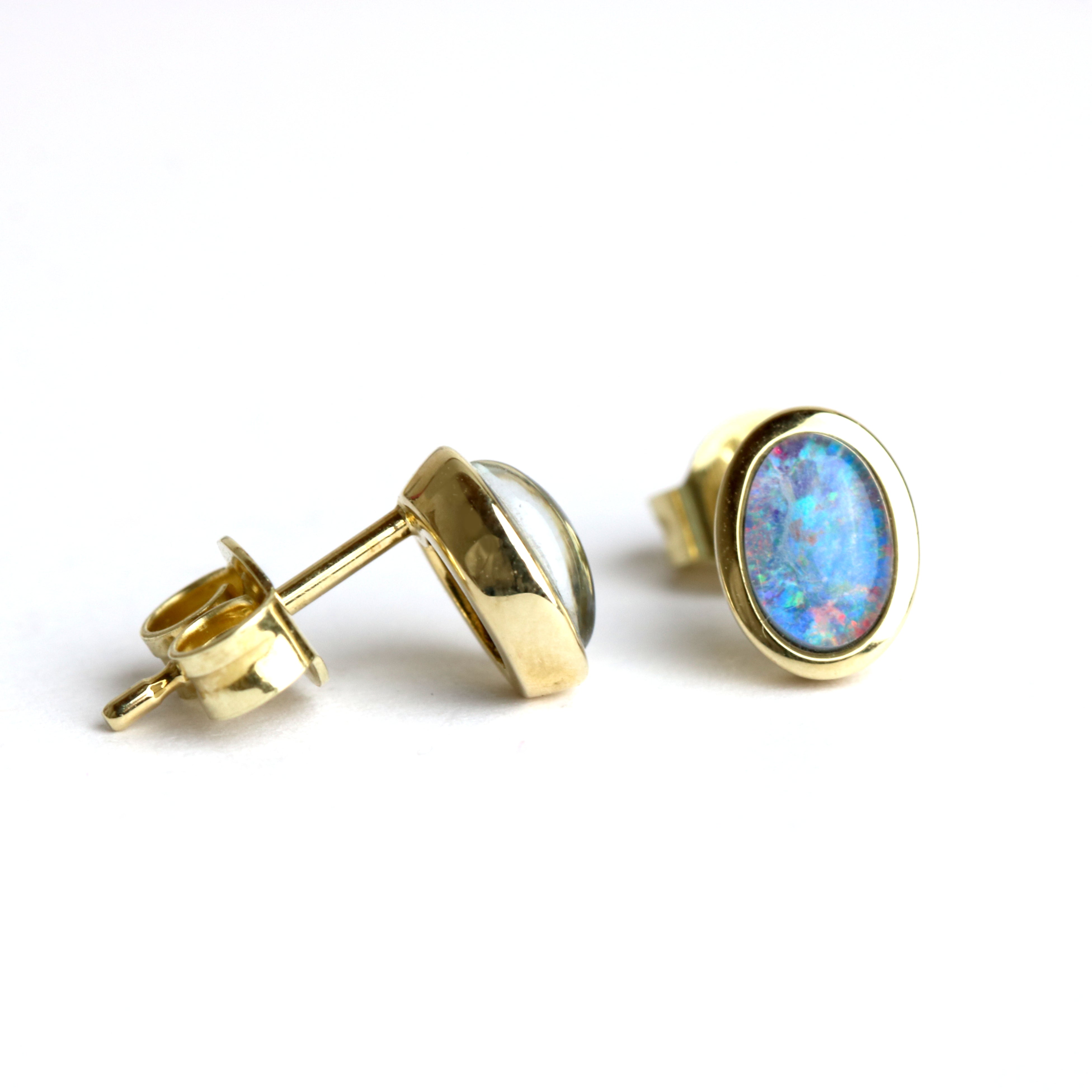 WILHELM MÜLLER - Ohrstecker mit Opaltriplette in Gold - Juwelier Donkel