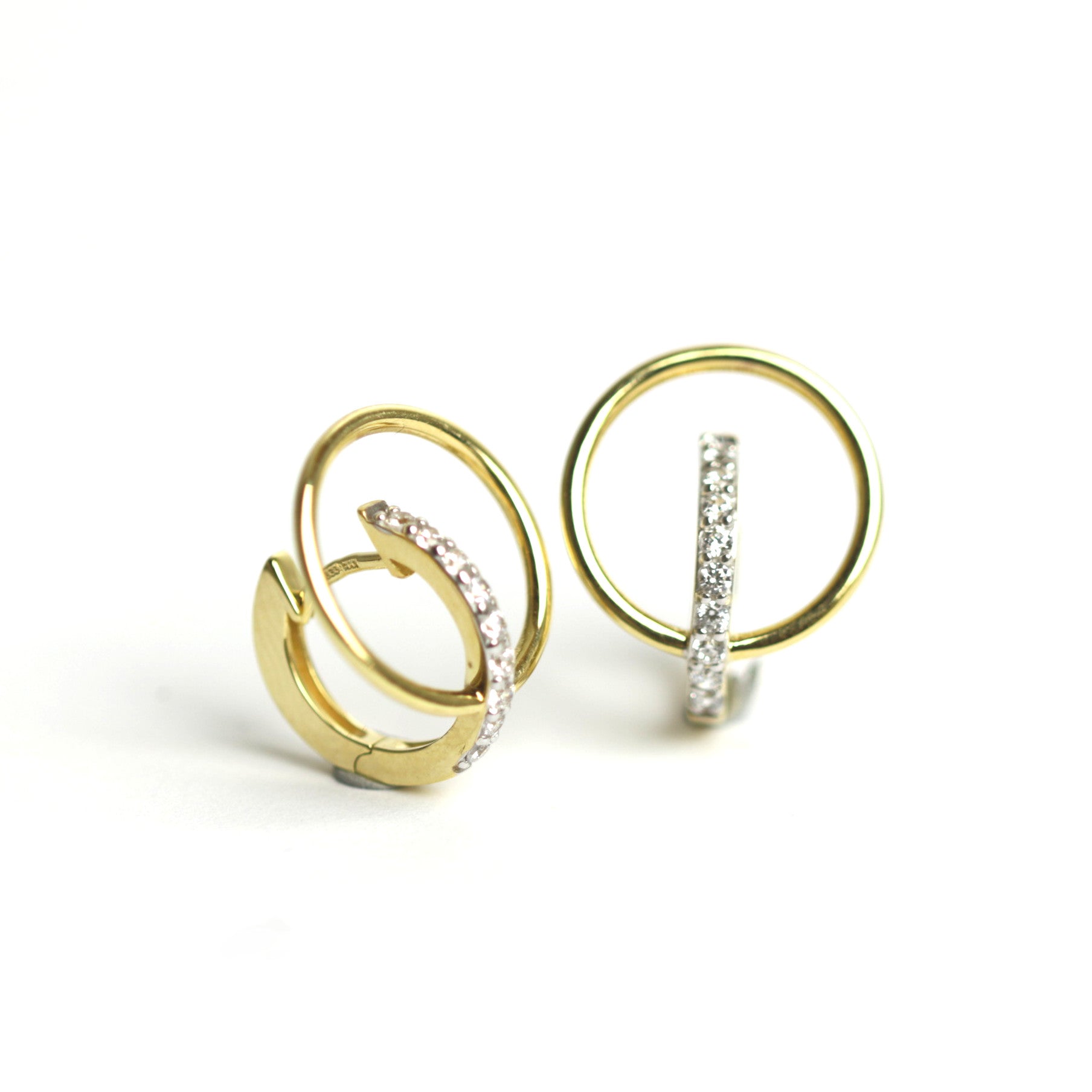 WILHELM MÜLLER - Creolen in Gold mit Ringform Zirkonia - Juwelier Donkel