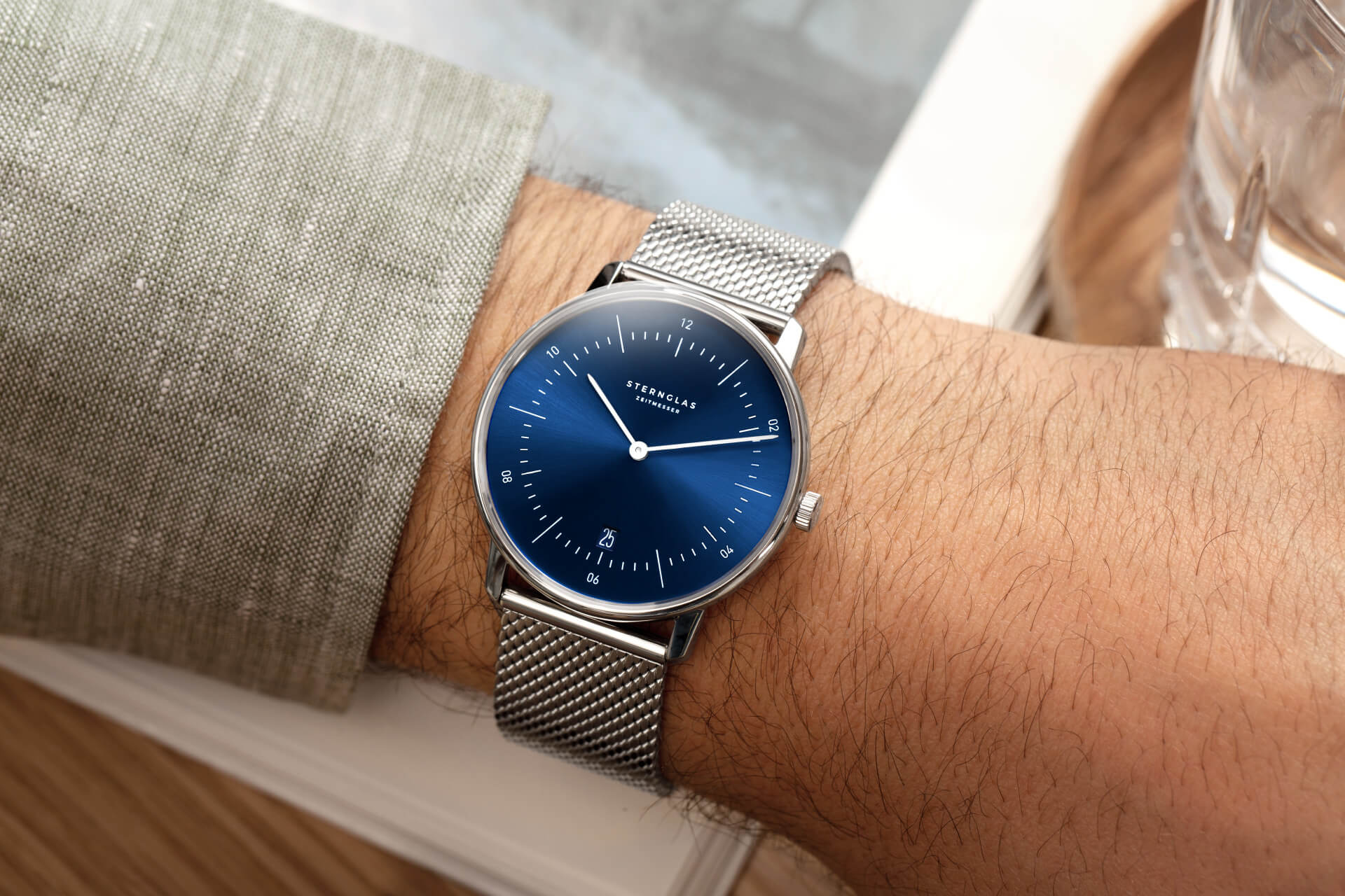 STERNGLAS - Naos blau Milanaise