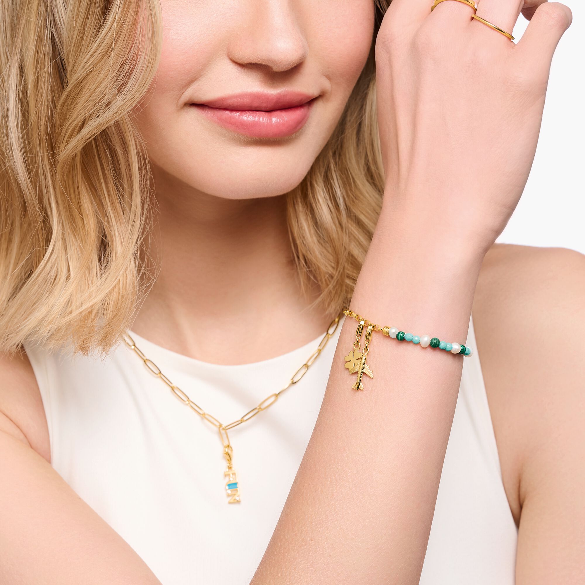 THOMAS SABO - Charm-Anhänger Kleeblatt in Silber vergoldet