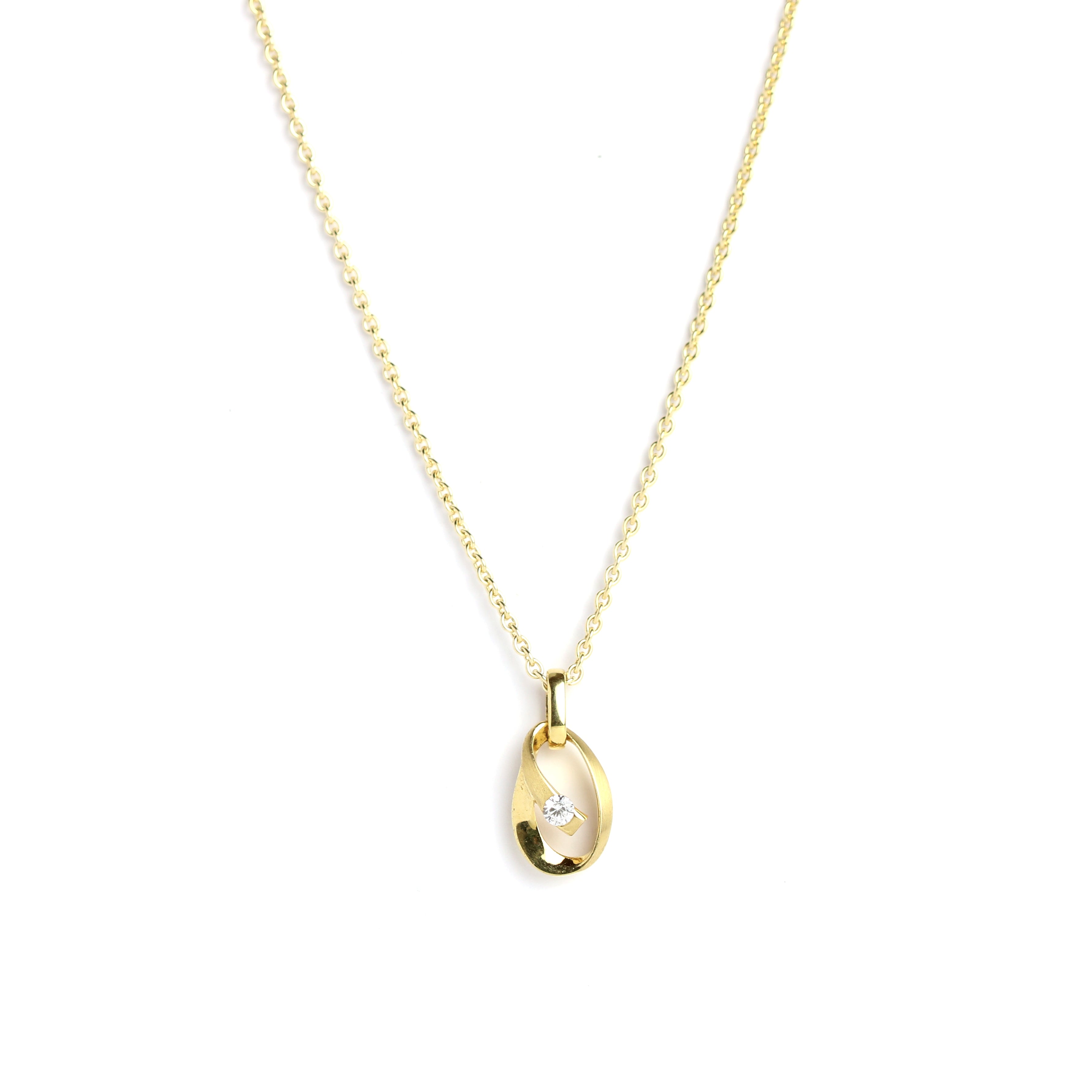 WILHELM MÜLLER - Anhänger in Gold mattiert mit Zirkonia