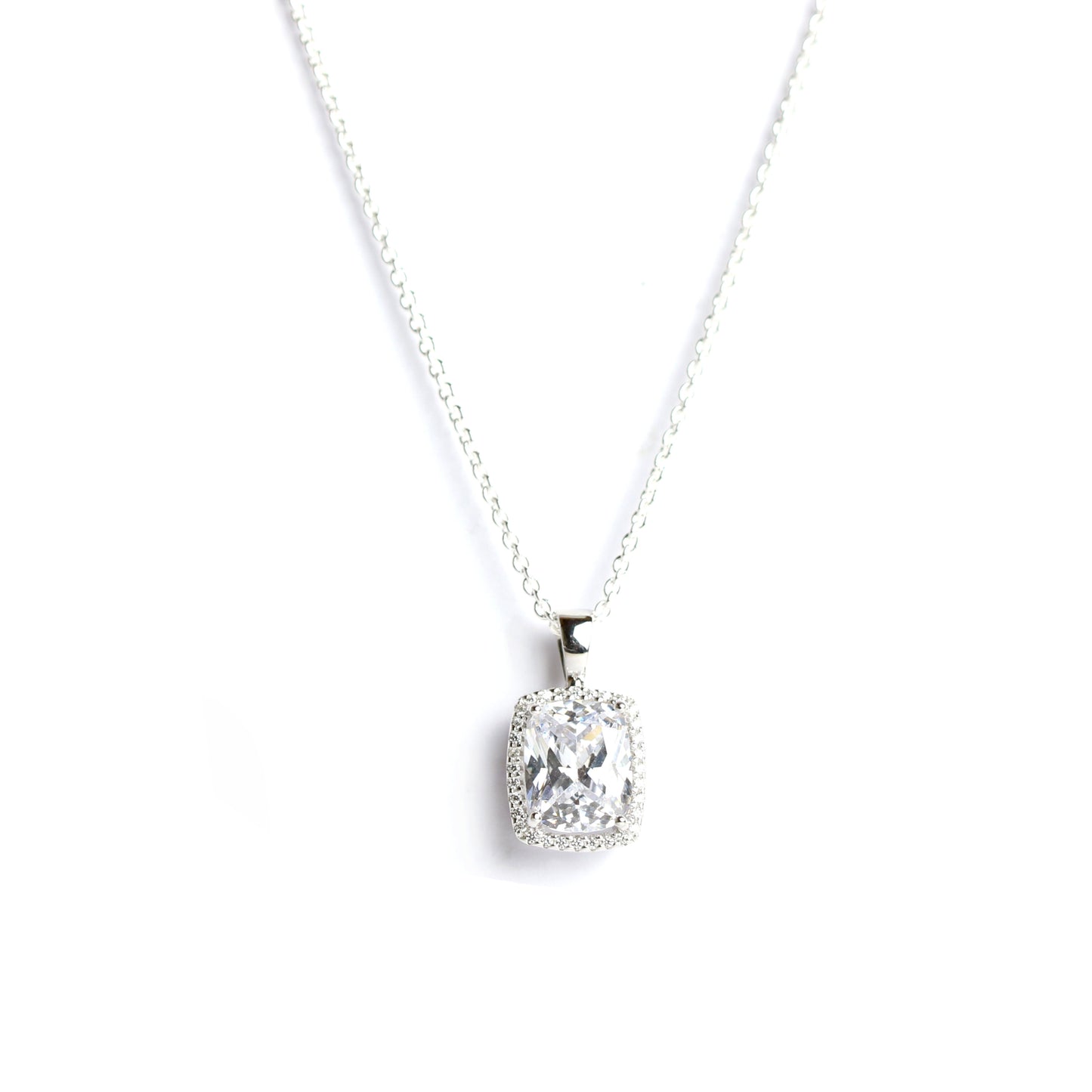 WILHELM MÜLLER - Anhänger in Silber mit Zirkonia und Herz Details
