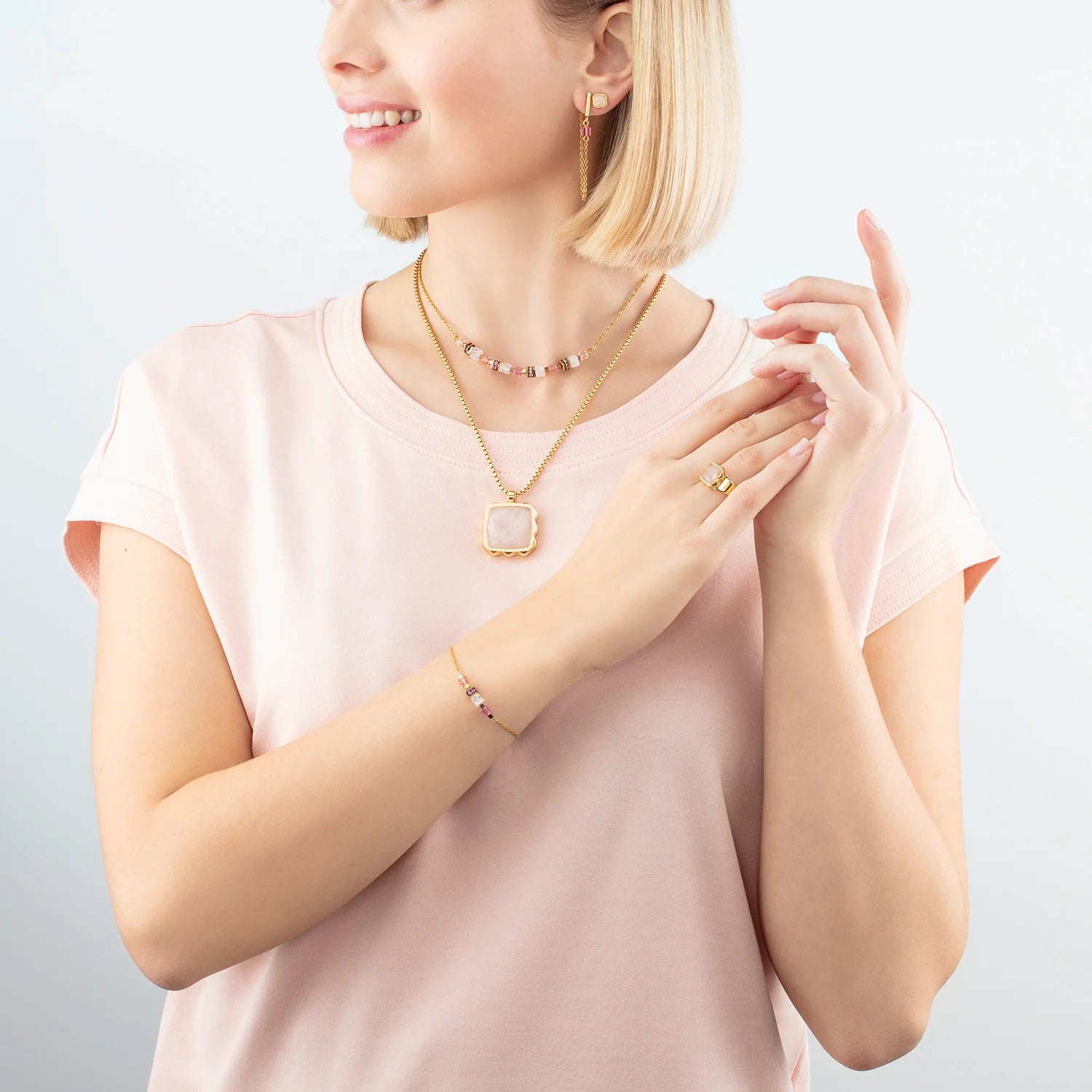 COEUR DE LION - Halskette Mini Cubes & Chain rosa Edelstahl vergoldet