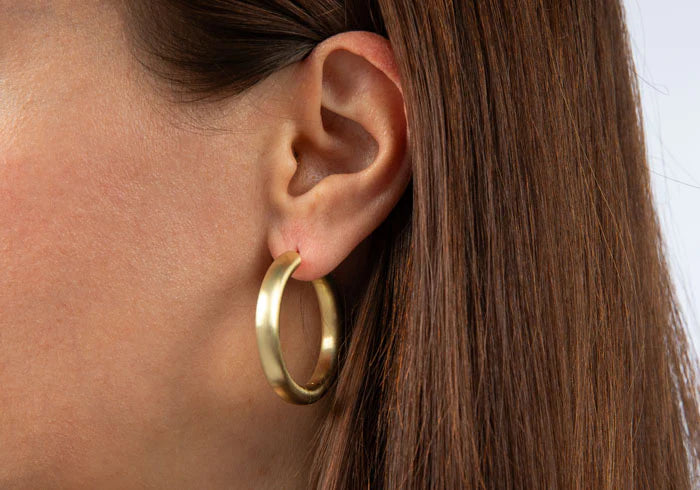 BASTIAN INVERUN - Oversize