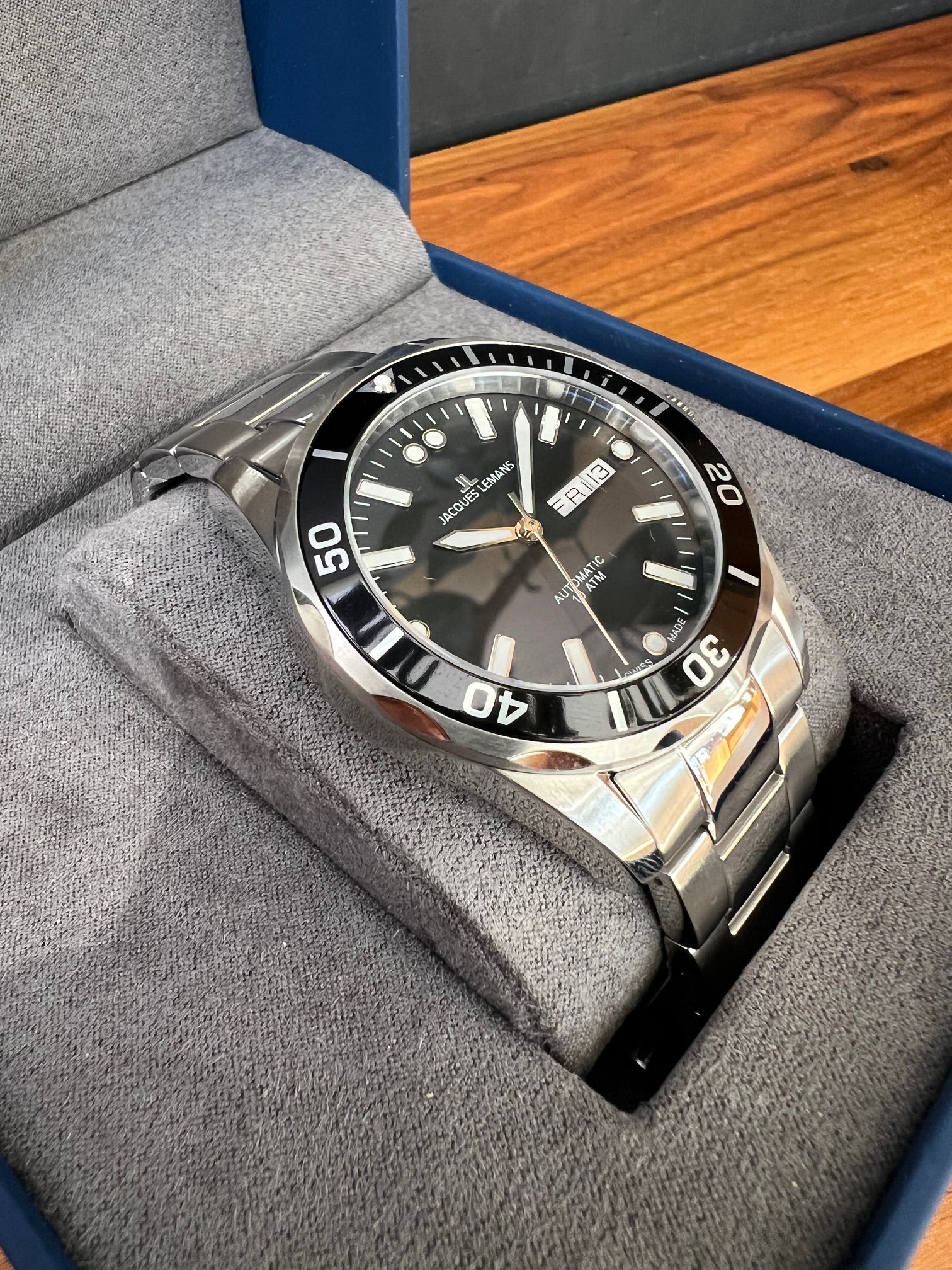 JACQUES LEMANS - Automatik Diver 1-1955A (UNGETRAGEN UND VERKLEBT)