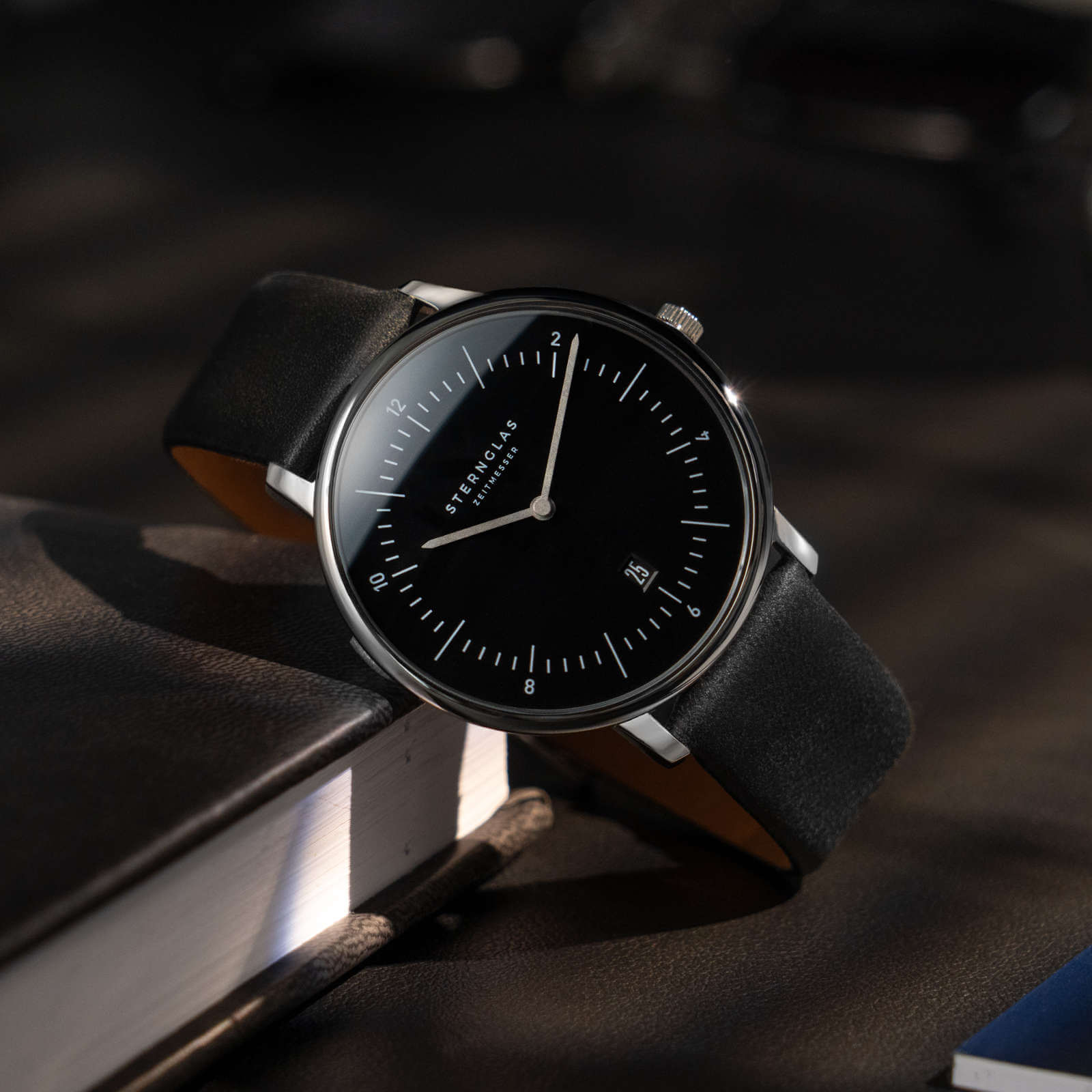 STERNGLAS - Naos Quarz Schwarz S01-NA53-PR07