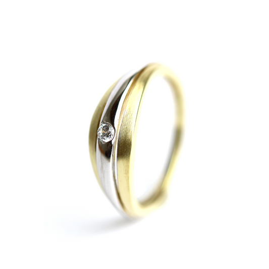 WILHELM MÜLLER - Ring in Bicolor Gold mit einzelnem Zirkonia