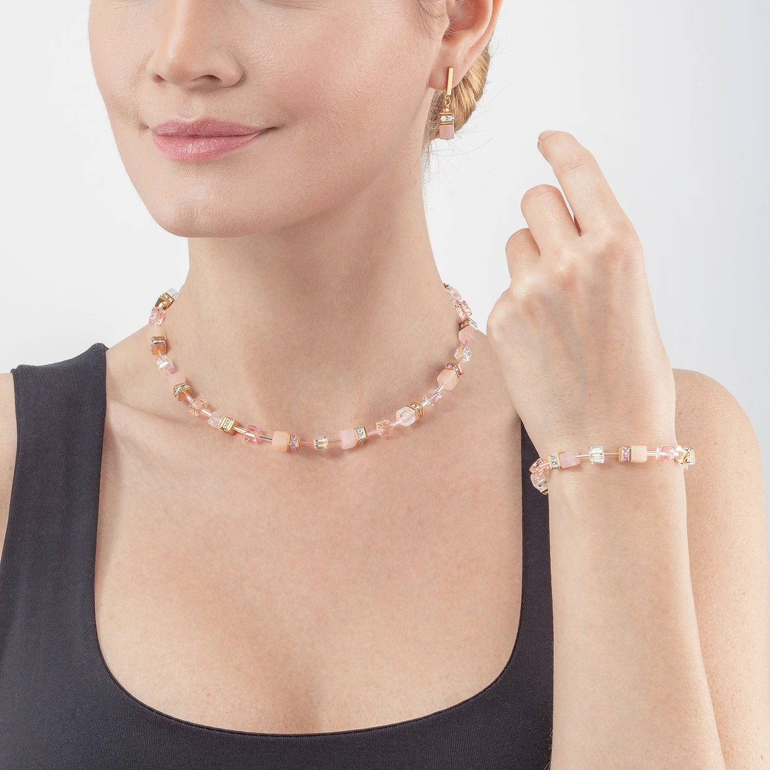 COEUR DE LION - Armkette Iconic Precious hellrosa mit Bergkristall Edelstahl vergoldet